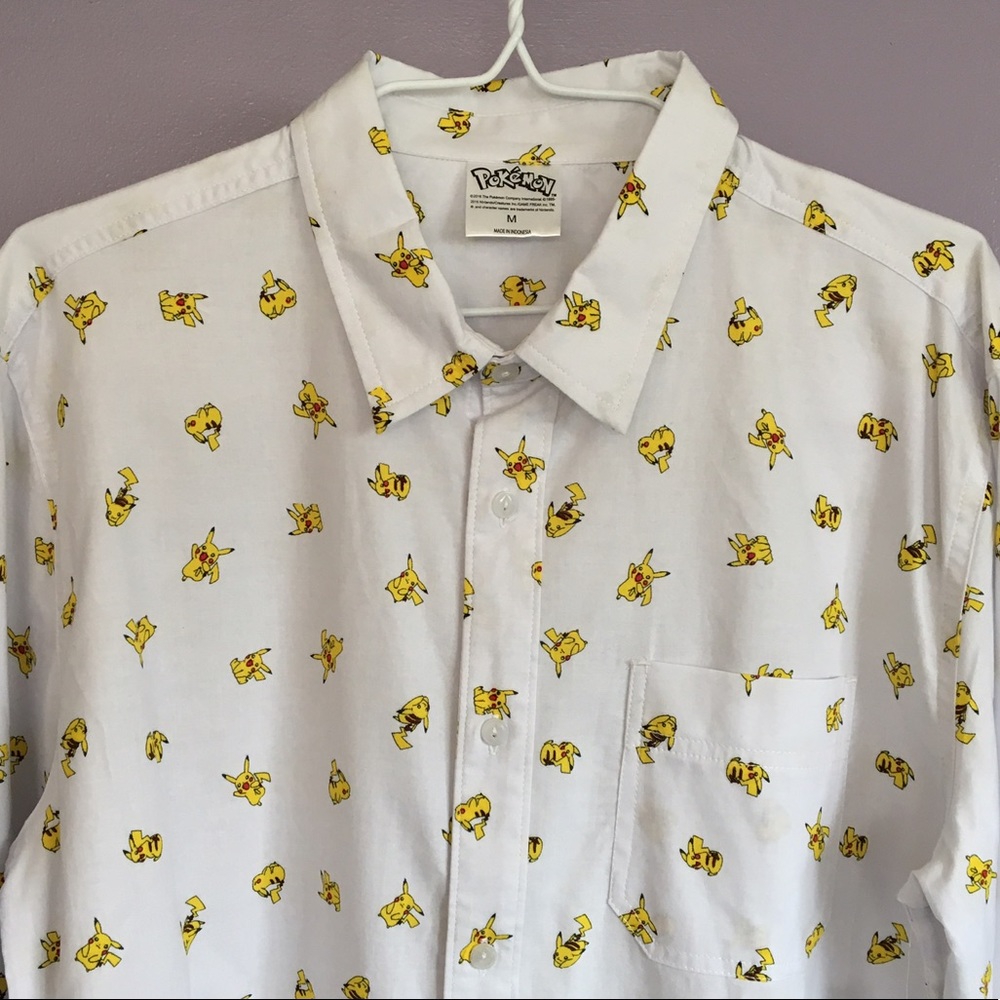 Men's Pokémon Pikachu Button Down Shirt